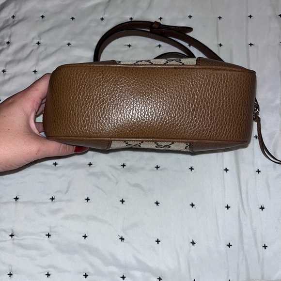 Monogram Mini Bree Messenger
Bag Beige Tabacco - Picture 2 of 8